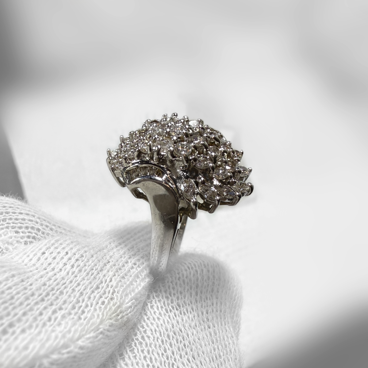 Vintage 14K White Gold Diamond Cluster Ring