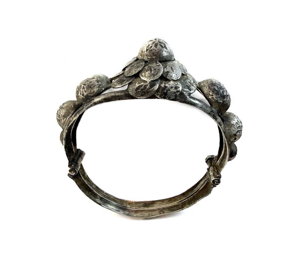 Vintage Middle Eastern Sterling Silver Floral Hinged Bracelet